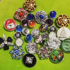 2×$10 Variety of Exchangeable buttons